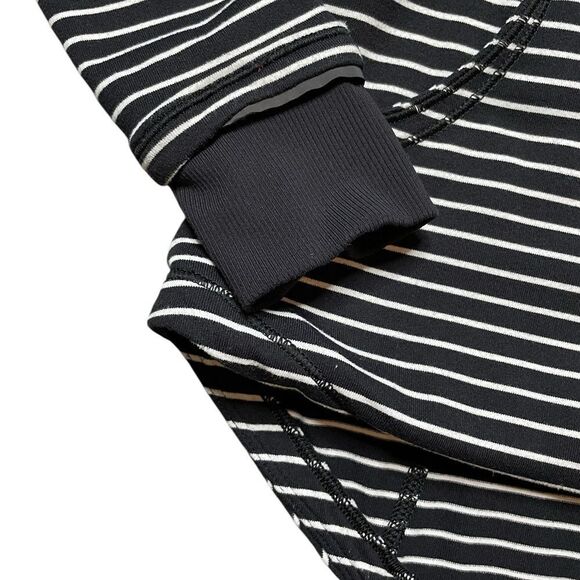 Lululemon Base Runner 1/2 Zip Jacket Size 4 - Picture 11 of 16